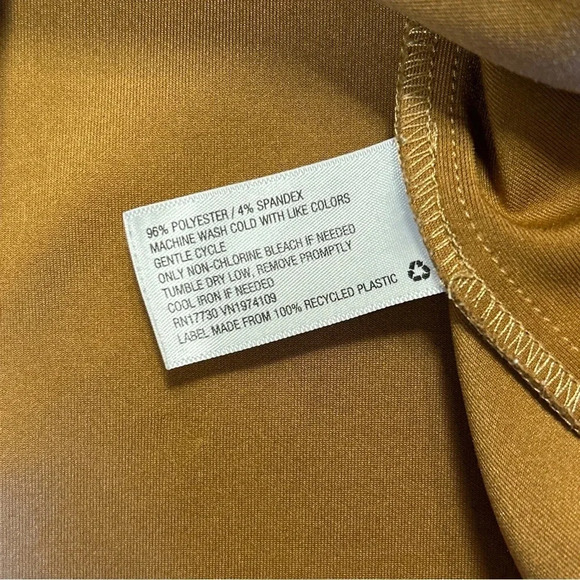 Women’s Wild Fable Camel Tan Faux Suede Button Front Mini Skirt / Size Medium - Picture 5 of 7